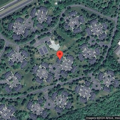 230 Nuthatch Ct, Three Bridges, NJ 08887