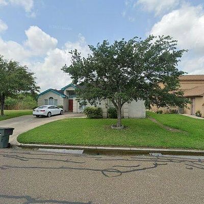 2301 Lazy Lake Dr, Harlingen, TX 78550