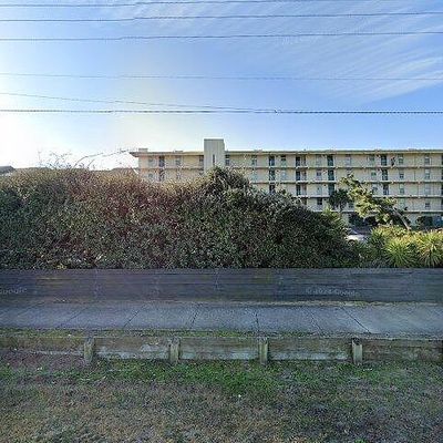 2305 W Fort Macon Rd #408, Atlantic Beach, NC 28512