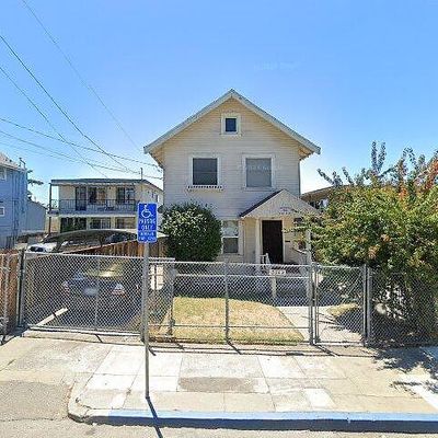 2353 E 21 St St, Oakland, CA 94601