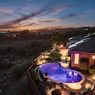 2355 W Shinnecock Ct, Phoenix, AZ 85086