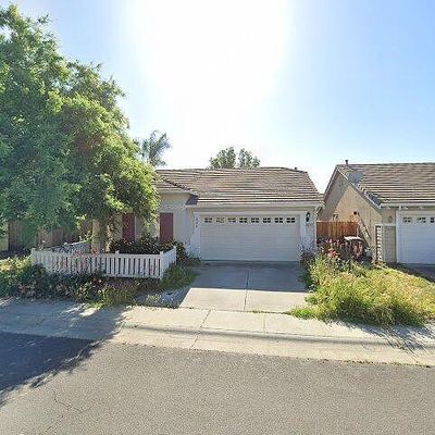 2372 Roualt St, Davis, CA 95618