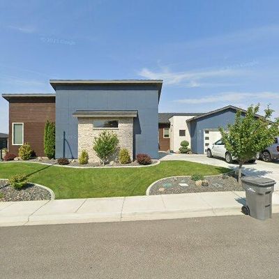 2378 S Young Ct Lot 32, Kennewick, WA 99338