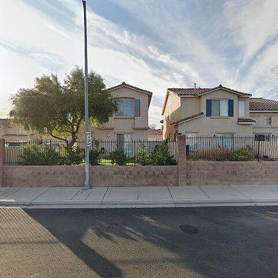 24 Belle La Blanc Ave, Las Vegas, NV 89123