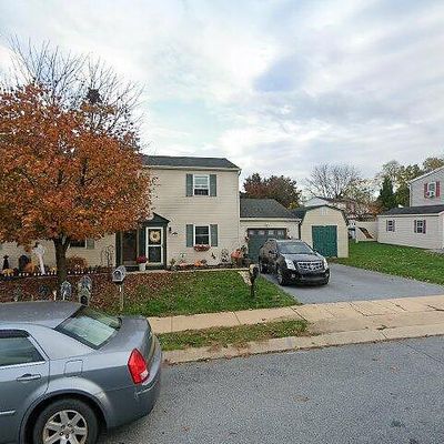 24 Walnut Mill Ln, Cleona, PA 17042