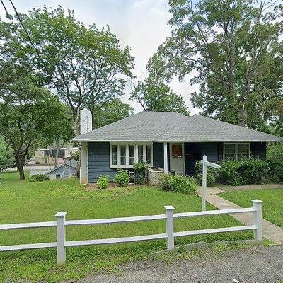 21 Dickerson Rd, Denville, NJ 07834