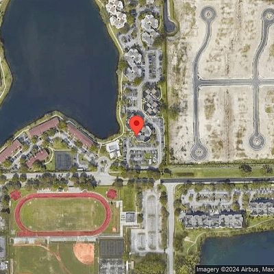 210 Lake Pointe Dr #109, Oakland Park, FL 33309