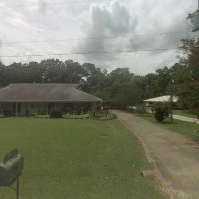 210 Saint John Ave, Opelousas, LA 70570