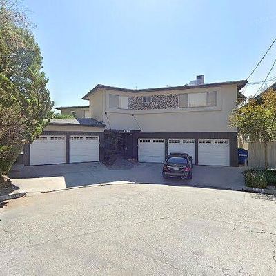 2102 La Canada Crest Dr #B, La Canada Flintridge, CA 91011