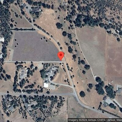 2105 Wicklow Woods Dr, Yreka, CA 96097