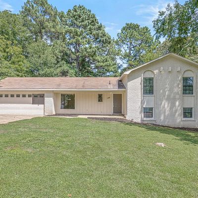 2108 Indian Trails St, Jonesboro, AR 72401