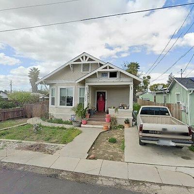 211 N Walnut Ave, Ripon, CA 95366