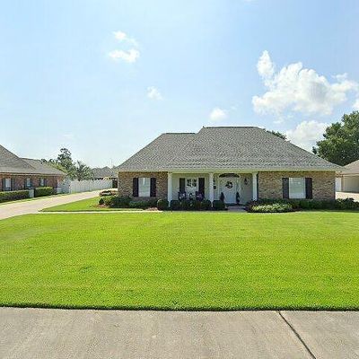 212 Davis Dr, Thibodaux, LA 70301