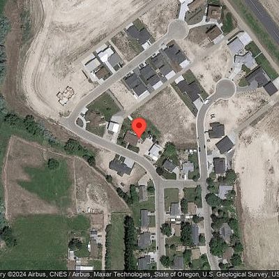 21246 Oakwood Dr, Greenleaf, ID 83626