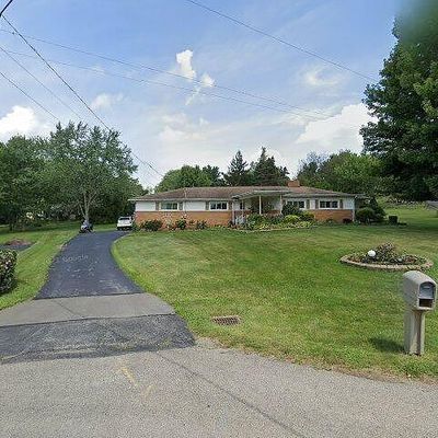 214 Sunset Dr, New Castle, PA 16105