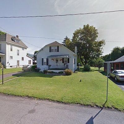 215 Clover Ave, Yeagertown, PA 17099