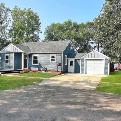 215 W 3rd Street, Graceville, MN 56236