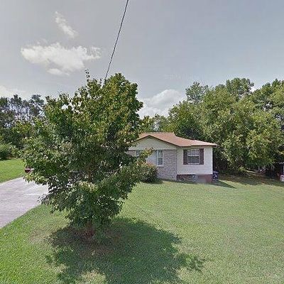 218 Gilbert St, Morristown, TN 37814