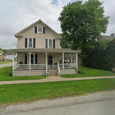 219 W Main St, New Alexandria, PA 15670