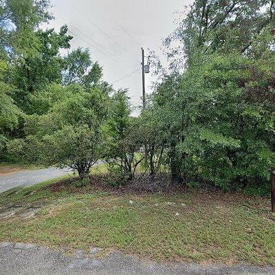 22 Garden Spot Ln, Camden, SC 29020