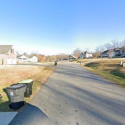 22 Mantle Drive, Lynchburg, VA 24501