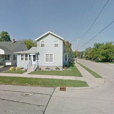 22 Sterling Ave, Oshkosh, WI 54901