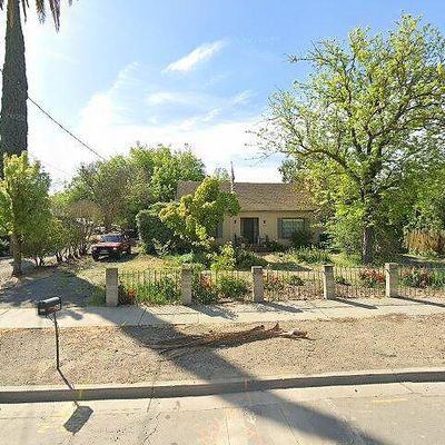 260 E Las Palmas Ave, Patterson, CA 95363