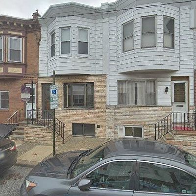 2603 S Iseminger St, Philadelphia, PA 19148