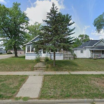 261 S Grant St, Adams, WI 53910