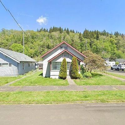 2641 Cherry St, Hoquiam, WA 98550