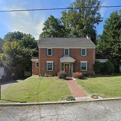 265 Ridgewood Rd, Bassett, VA 24055