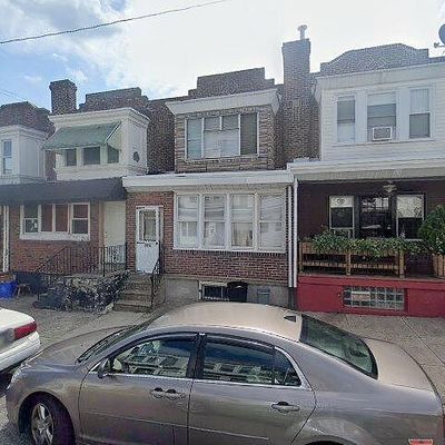 2656 S Shields St, Philadelphia, PA 19142