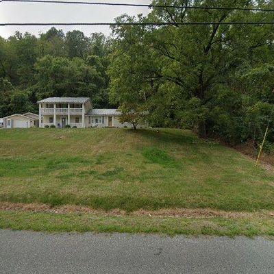 2668 Pine Grove Rd, Stanley, VA 22851