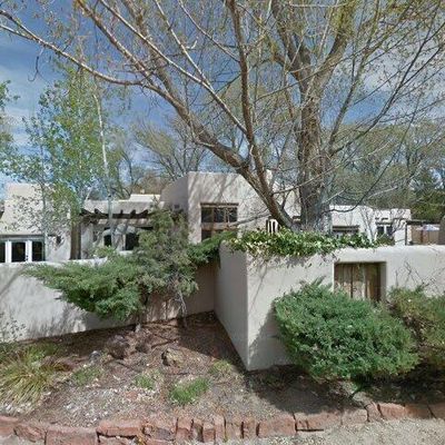 27 Arroyo Griego, Santa Fe, NM 87506