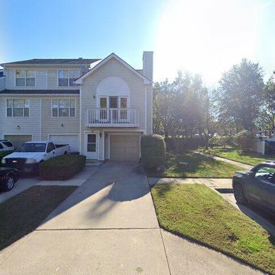 27 Bronco Ct #287, Germantown, MD 20874