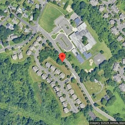 27 Crows Nest Ln #7 L, Danbury, CT 06810