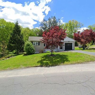 27 Juniper Ridge Dr, Waterbury, CT 06708