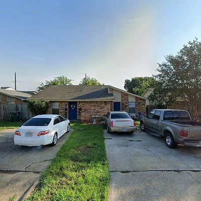 2715 Sprucewood St, Bryan, TX 77801