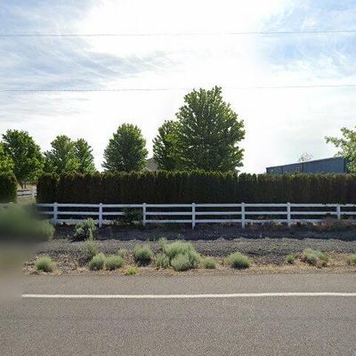 2720 S 38 Th Ave, West Richland, WA 99353