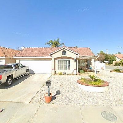 2732 Kingsbury Ave, Hemet, CA 92545