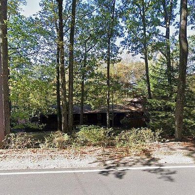 28 Stony Brook Rd, Montville, NJ 07045