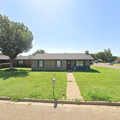 2800 Mesa Dr, Plainview, TX 79072