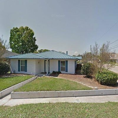 2820 Lemon St, Metairie, LA 70006