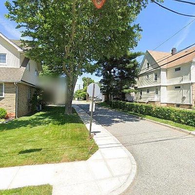 283 Harrison Ave, Hasbrouck Heights, NJ 07604