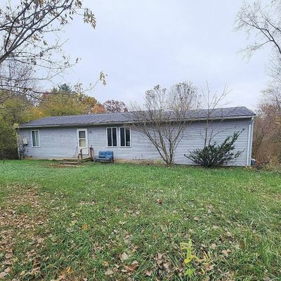 2406 Savage Dr, Lapeer, MI 48446