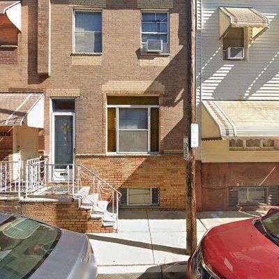 2417 S Watts St, Philadelphia, PA 19148