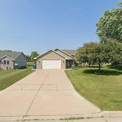 2427 Bluestone Pl, Green Bay, WI 54311