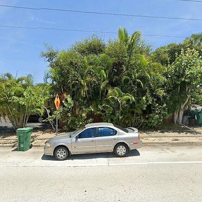 243 S Brevard Ave, Cocoa Beach, FL 32931