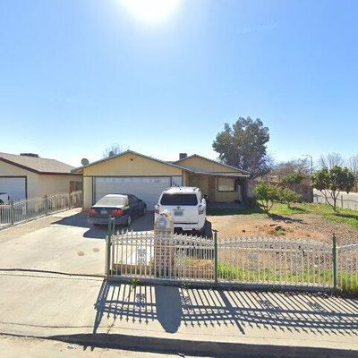 2441 Krista St, Wasco, CA 93280