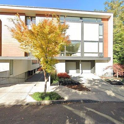 245 Sw Meade St #M1, Portland, OR 97201